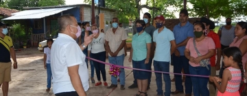 "Corte de Listón Inaugural del Techo de la Cancha de Usos Múltiples" en la comunidad de Huaratzio