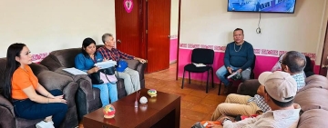 Mayte Arce Jaimes da seguimiento a los trabajos necesarios para la construcción del colector de aguas residuales
