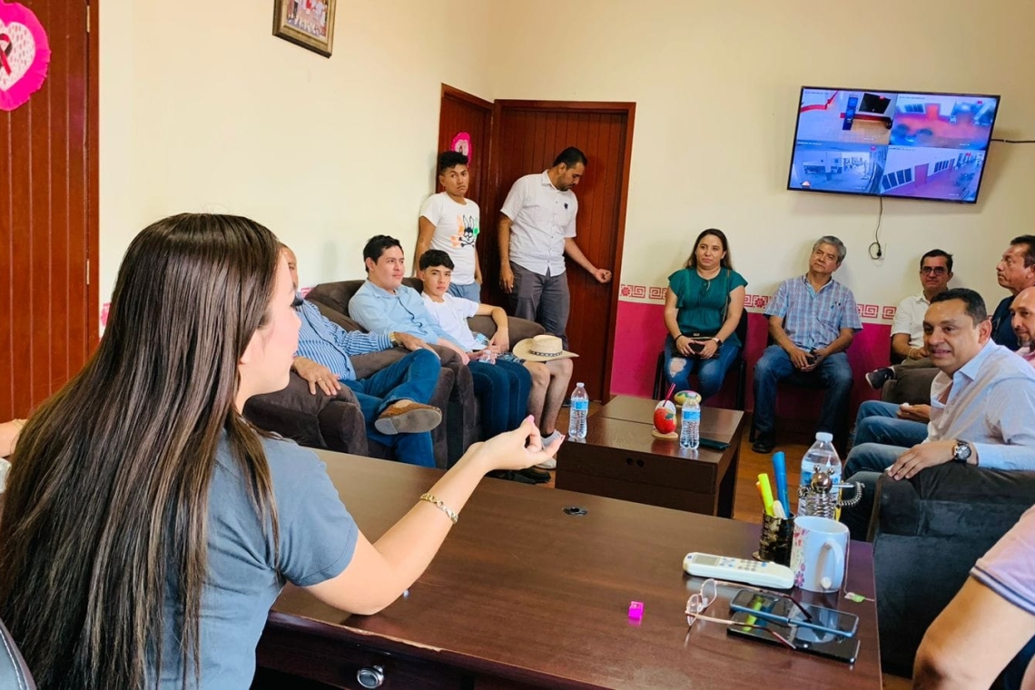 Agradece la alcaldesa Mayte Arce Jaimes al Dip. Reynel Rodríguez por apoyos